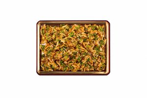 سوهان عسلی خلال بادام درختی با تزیین خلال پسته